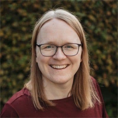 Dr. Lisa Pecher